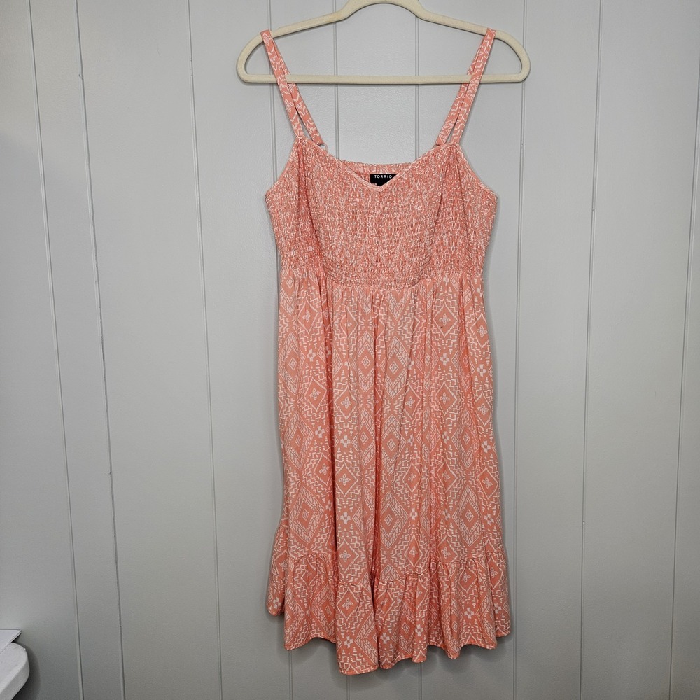 Chico‎ Size 1 (M 8) Peach Dress Elastic Top Sleeveless Women's Casual Wear